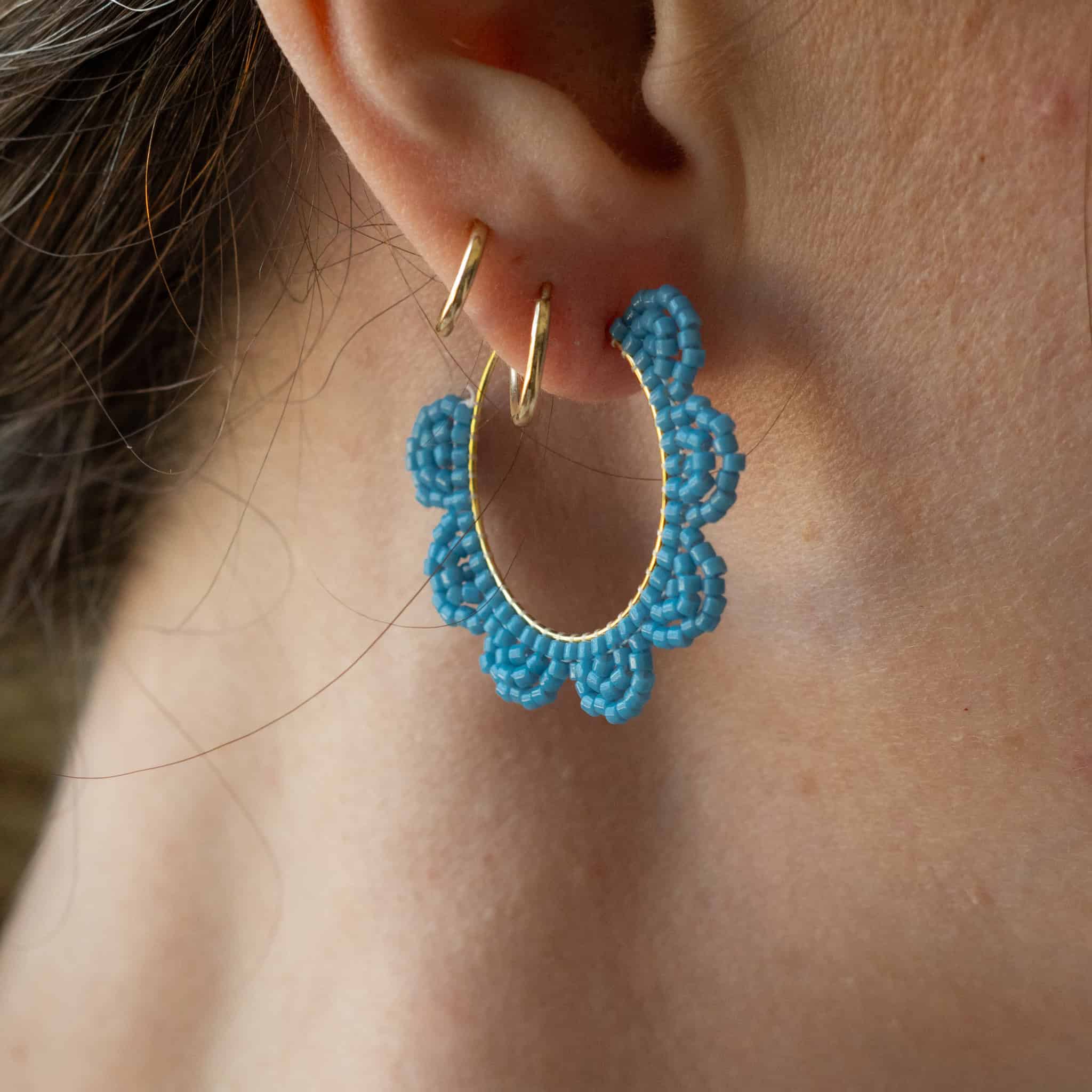 Cornflower Blue Daisy Earrings