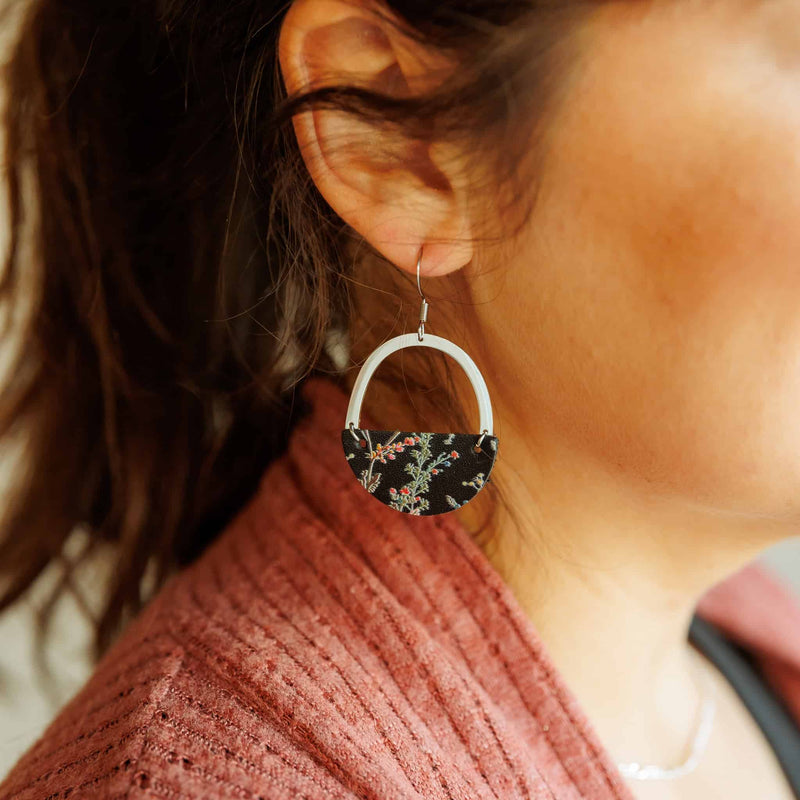 Black Holly Jo Earrings